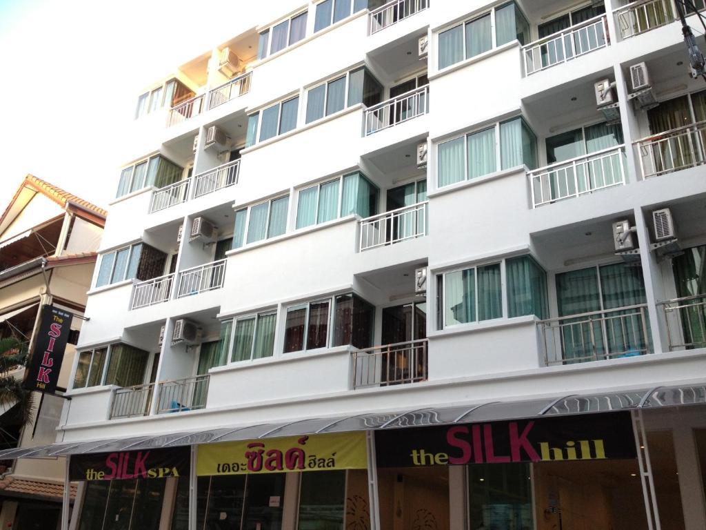 The Silk Hill Hotel Patong Dış mekan fotoğraf